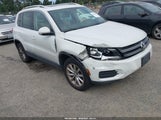 Volkswagen Tiguan 2.0T Wolfsburg Edition WVGSV7AX4HW508457 fotografie