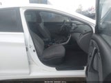 Hyundai Elantra Se 5NPDH4AE9GH756502 снимка
