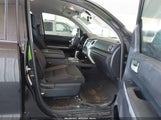 Toyota Tundra Sr5 5.7L V8 5TFRW5F17HX228809 photo