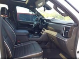 GMC Sierra  4Wd Short Box At4X 3GTUUFEL7PG182765 fotografie