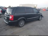 Chrysler Town & Country Touring-L 2C4RC1CG5ER180151 снимка