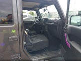 Jeep Wrangler Jk Unlimited Sport S 4X4 1C4HJWDGXJL920843 снимка