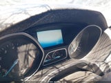 Ford Focus Titanium 1FADP3J24EL276529 fotografie