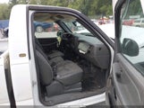 Chevrolet Silverado C1500 1GCEC14X65Z300557 снимка