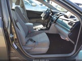 Toyota Camry Le 4T4BF1FK7CR203942 снимка