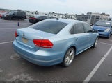Volkswagen Passat 2.0L Tdi Sel Premium 1VWCN7A30CC105346 photo