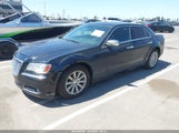 Chrysler 300C 2C3CCAEG5EH382338 photo