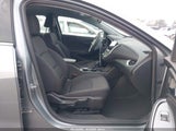 Chevrolet Malibu Fwd Ls 1G1ZB5ST9PF250861 fotografie