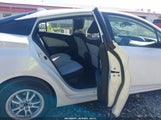 Toyota Prius Le JTDKARFU8K3084672 снимка