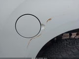 Toyota Tundra Grade 4.6L V8 5TFUM5F14AX014088 photo