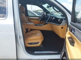Jeep Grand Wagoneer Series Iii 4X4 1C4SJVGJ0NS166628 снимка