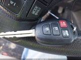 Toyota Corolla Le 2T1BURHE7EC224011 снимка