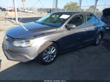 Volkswagen Jetta 2.5L Se 3VWDP7AJ0CM357724 снимка