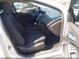 Ford Focus Se 1FADP3F2XJL212773 снимка