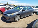 Toyota Camry Le 4T4BF1FK1DR315587 снимка