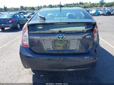 Toyota Prius Two JTDKN3DU1C5472644 fotografie