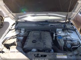 Audi A4 2.0T Premium WAUFFAFLXBN052111 снимка
