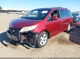 Toyota Sienna Le V6 5TDKK3DC8BS038889 fotografie