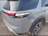 Nissan Pathfinder Platinum 2Wd 5N1DR3DH2NC202509 photo