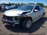 Toyota Camry Le 4T4BF1FK5CR252248 снимка
