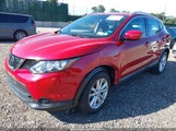 Nissan Rogue Sport Sv JN1BJ1CR1JW290496 fotografie