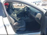 Volkswagen Jetta 1.4T Se 3VWDB7AJ2HM305288 снимка