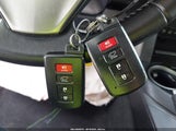 Toyota Rav4 Hybrid Limited JTMDJREV9GD038465 fotografie