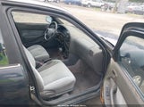 Toyota Camry Le 4T1SK12EXRU332711 снимка