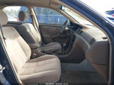 Toyota Camry Le 4T1BG22K4WU373361 photo