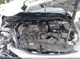 Toyota Corolla Le JTDEPRAE9LJ036817 снимка