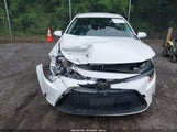 Toyota Corolla Le JTDEPRAE9LJ036817 снимка