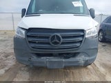 Mercedes-Benz Sprinter  High Roof 4-Cyl Gas W1Y40CHY1PT150152 снимка