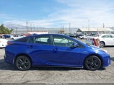 Toyota Prius Three Touring JTDKARFU8H3544759 снимка