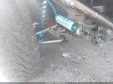 Toyota Tundra Grade 5.7L V8 5TFKW5F10CX005330 photo