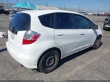 Honda Fit JHMGE8H39DC073643 снимка