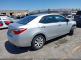 Toyota Corolla Le 5YFBURHE8FP182028 снимка