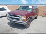 Chevrolet Suburban 3GNGC26R3XG182796 photo
