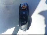 Porsche Macan S WP1AB2A5XLLB38022 снимка