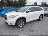 Toyota Highlander Limited Platinum V6 5TDDKRFH1FS156888 fotografie