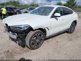 BMW X6 xDrive40I 5UXCY6C03N9M61358 fotografie