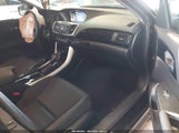 Honda Accord Lx 1HGCR2F3XHA270764 снимка