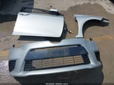 Toyota Corolla Le 5YFBURHE1GP563852 снимка