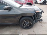 Jeep Cherokee Latitude Fwd 1C4PJLCSXHW645208 photo