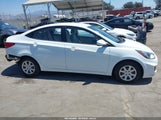 Hyundai Accent Gls KMHCT4AE2CU243176 снимка