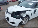 Hyundai Veloster Base W/Gray KMHTC6AD0DU151892 снимка