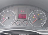 Volkswagen Rabbit S WVWBA71K78W013951 снимка