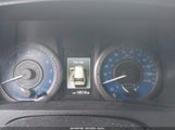 Toyota Sienna Xle 8 Passenger 5TDYZ3DCXJS937984 photo