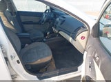 Kia Forte Ex KNAFU4A27B5888884 снимка