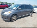 Toyota Sienna Xle V6 8 Passenger 5TDYK3DC8ES468713 снимка