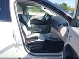 Jeep Compass Latitude 4X4 3C4NJDBB8LT127885 снимка